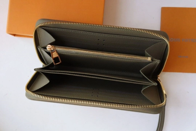 LV Wallets 4178A-0044