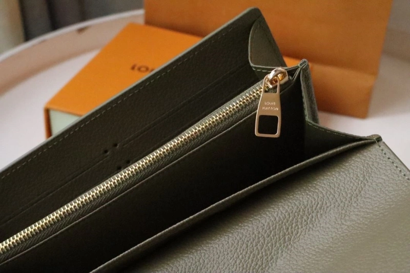 LV Wallets 4178A-0046