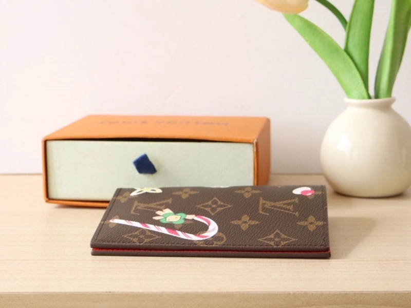 LV Wallets 4178A-0047