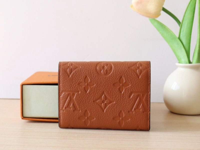 LV Wallets 4178A-0051