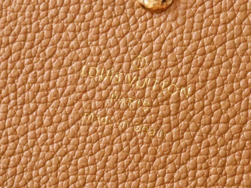 LV Wallets 4178A-0056