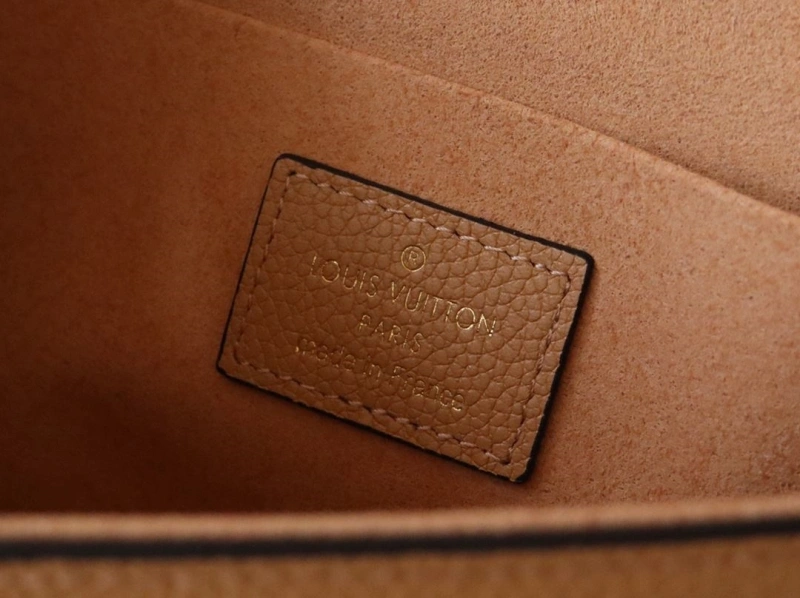 LV Wallets 4178A-0059