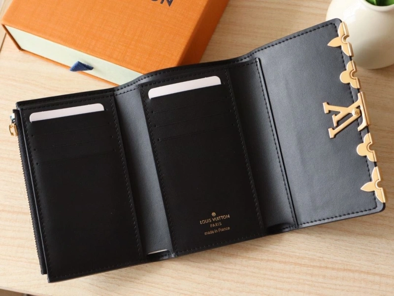 LV Wallets 4178A-0077