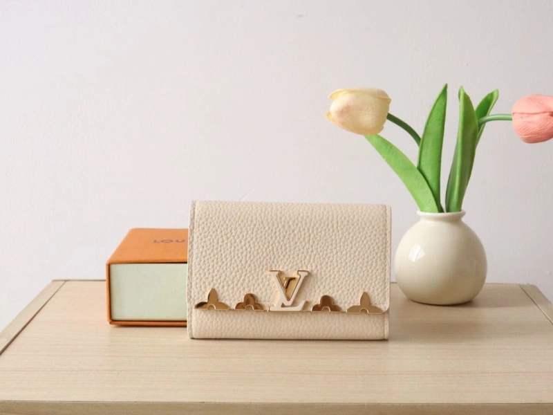 LV Wallets 4178A-0078