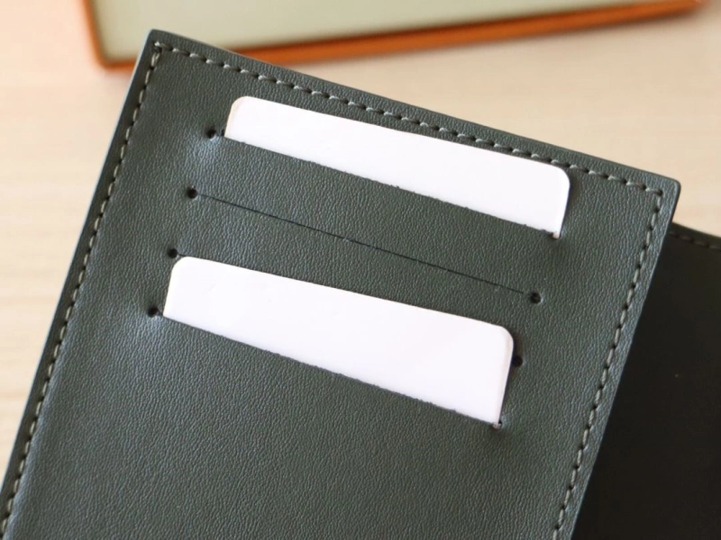 LV Wallets 4178A-0080