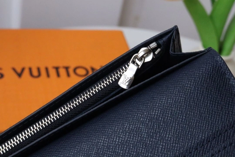 LV Wallets 4178A-0100