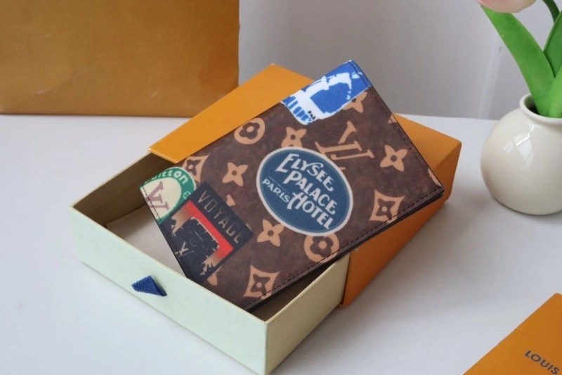 LV Wallets 4178A-0115