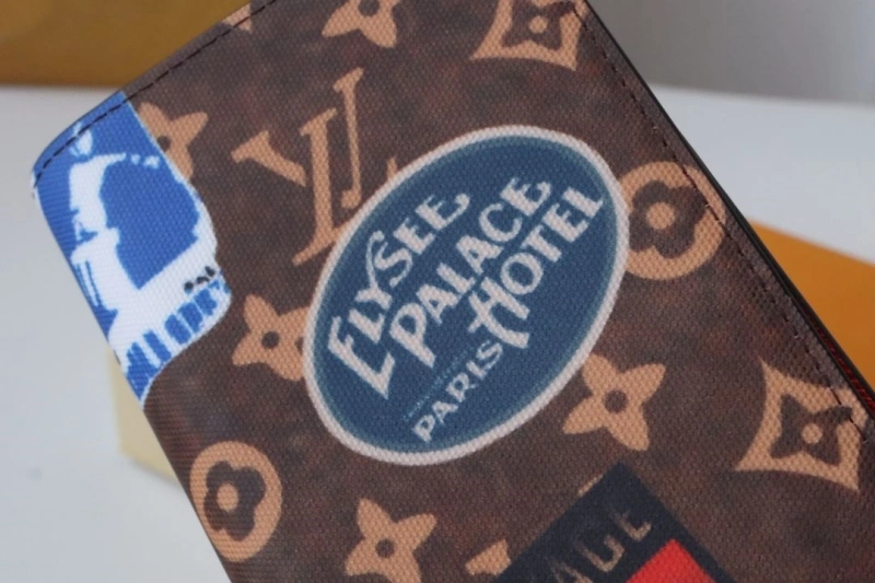 LV Wallets 4178A-0115