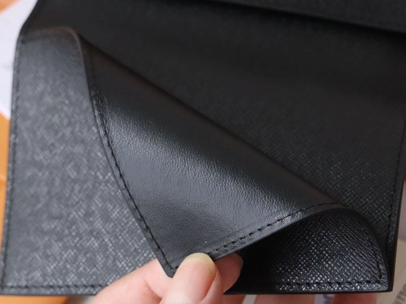 LV Wallets 4178A-0121