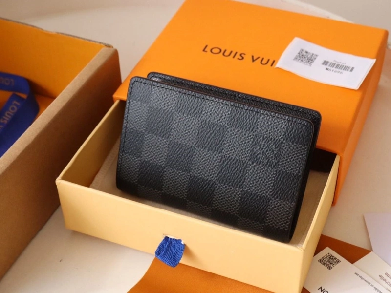LV Wallets 4178A-0124