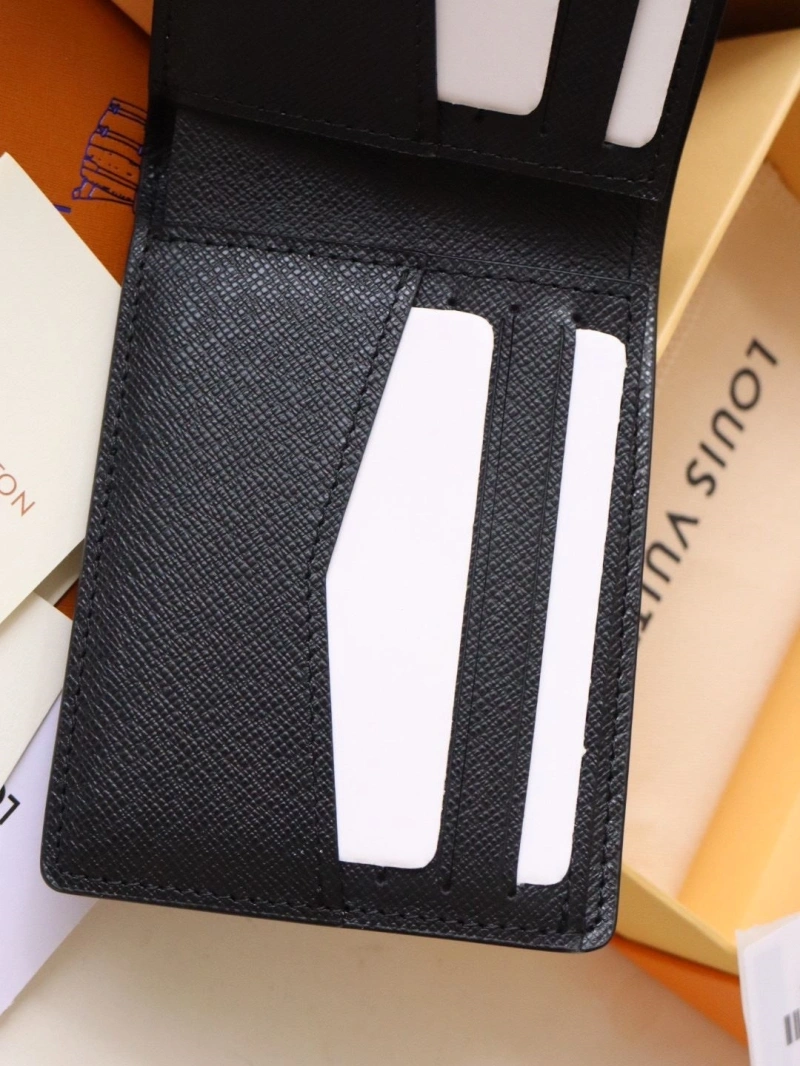 LV Wallets 4178A-0128