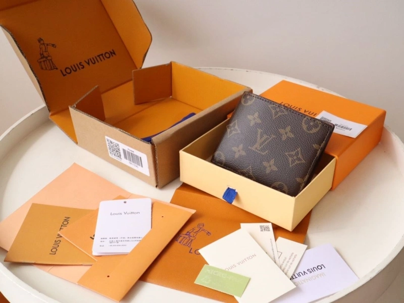 LV Wallets 4178A-0130