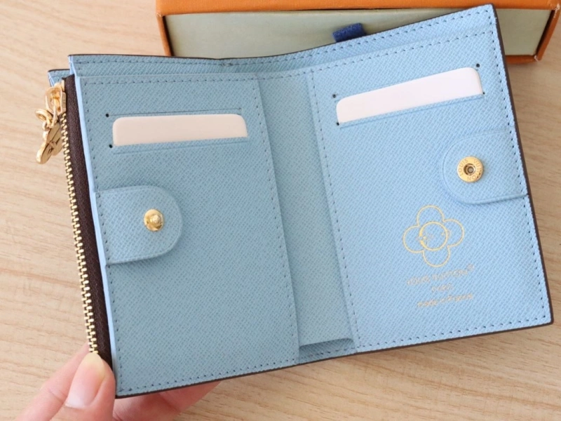 LV Wallets 4178A-0145