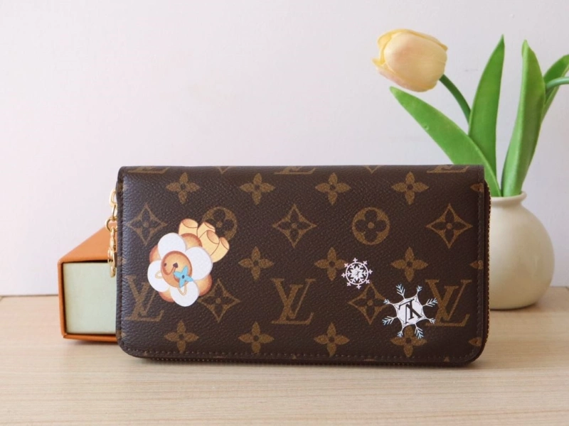 LV Wallets 4178A-0147