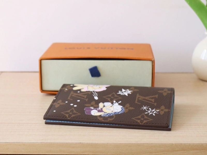 LV Wallets 4178A-0149