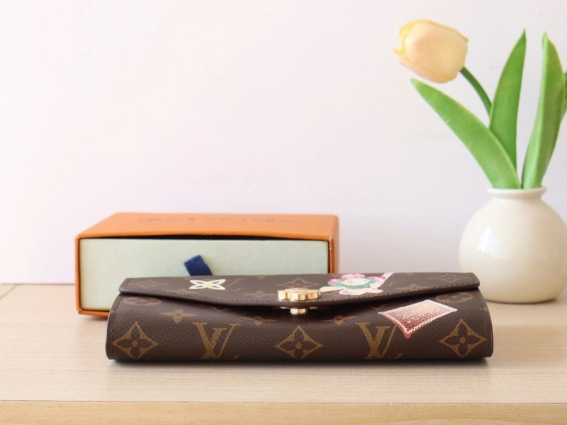 LV Wallets 4178A-0150