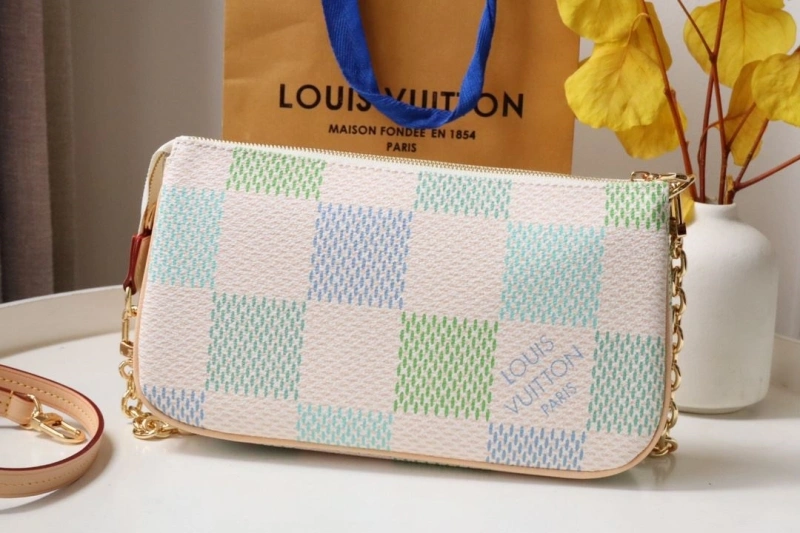 LV Wallets 4178A-0155