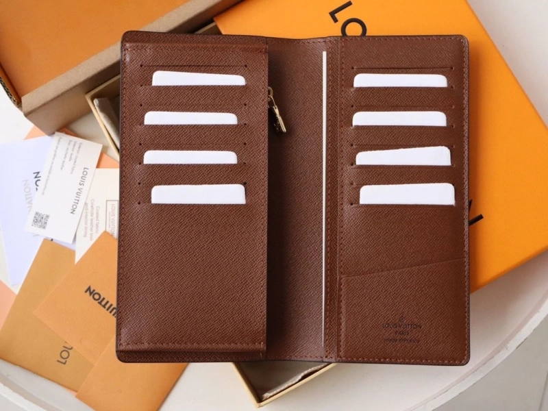 LV Wallets 4178A-0163