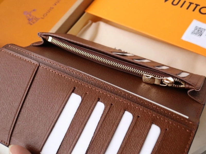 LV Wallets 4178A-0163