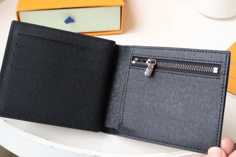 LV Wallets 4178A-0167