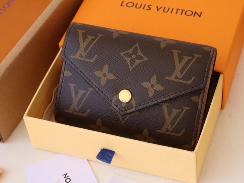 LV Wallets 4178A-0188
