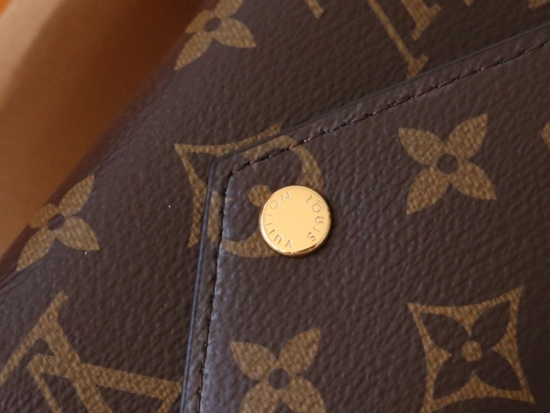 LV Wallets 4178A-0188