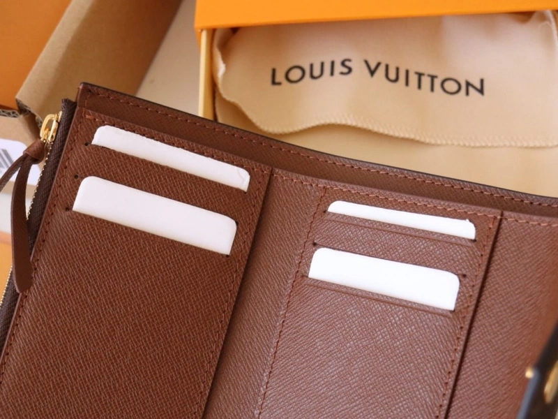 LV Wallets 4178A-0190