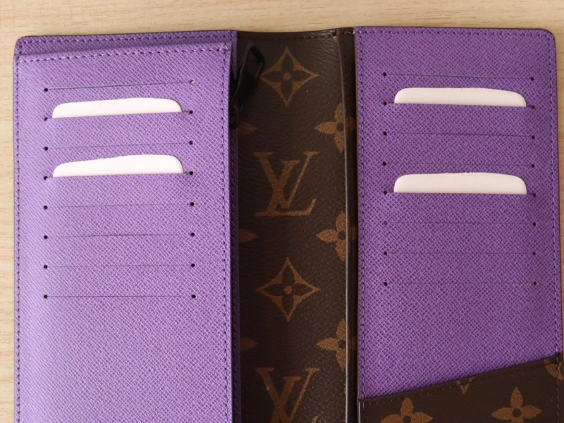 LV Wallets 4178A-0191
