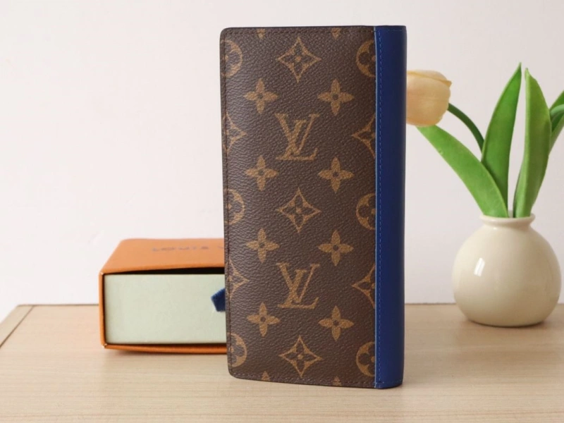 LV Wallets 4178A-0192