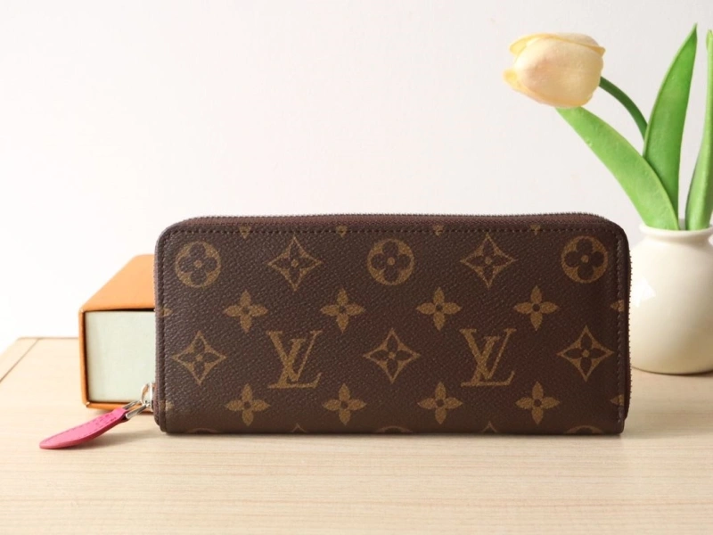LV Wallets 4178A-0214