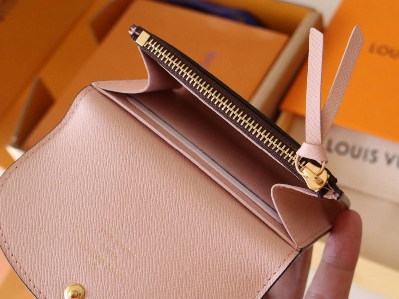 LV Wallets 4178A-0220