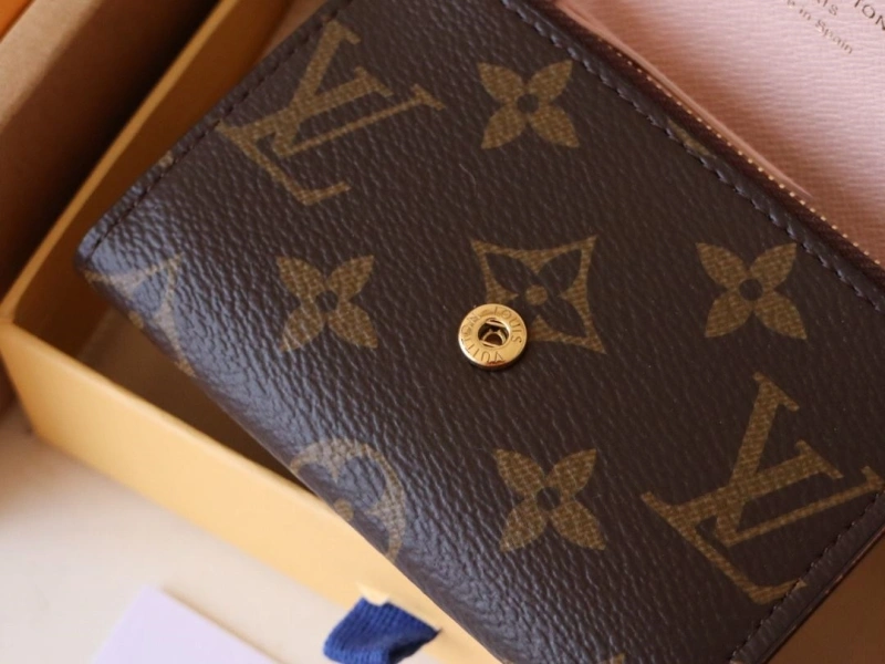 LV Wallets 4178A-0220