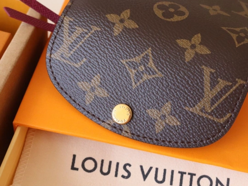 LV Wallets 4178A-0221