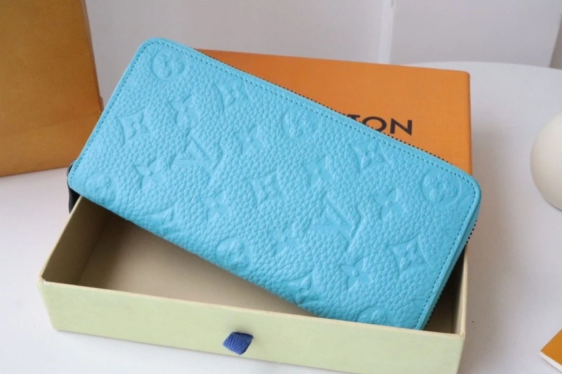 LV Wallets 4178A-0250