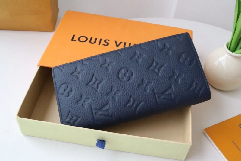LV Wallets 4178A-0253