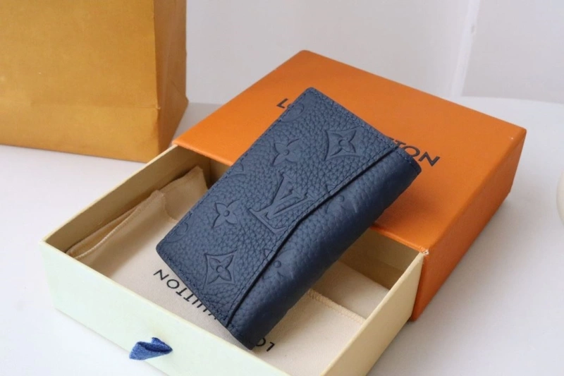 LV Wallets 4178A-0257