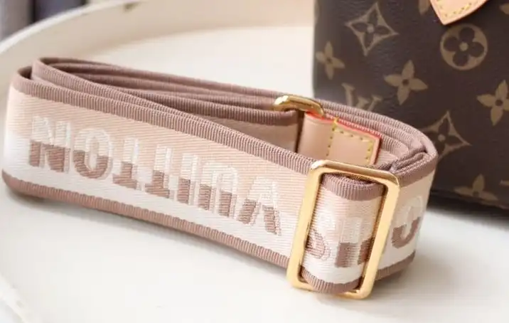 LV Shopping Bags 4178D-0063