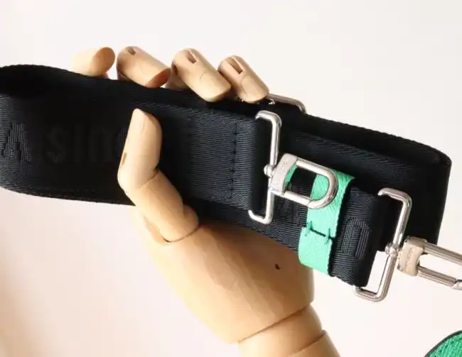 LV Clutch Bags 4178D-0181