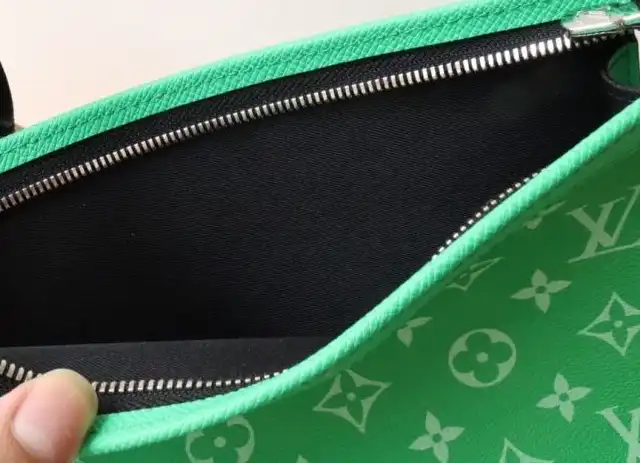 LV Clutch Bags 4178D-0181