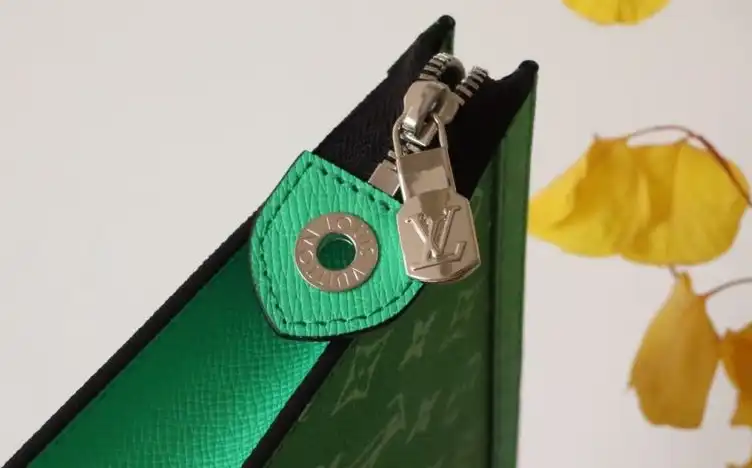 LV Clutch Bags 4178D-0184