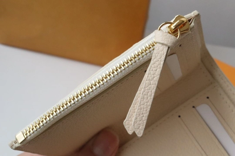 LV Wallets 4178H-0008