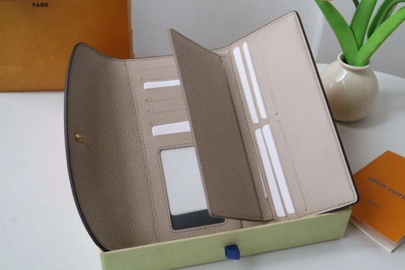 LV Wallets 4178H-0014