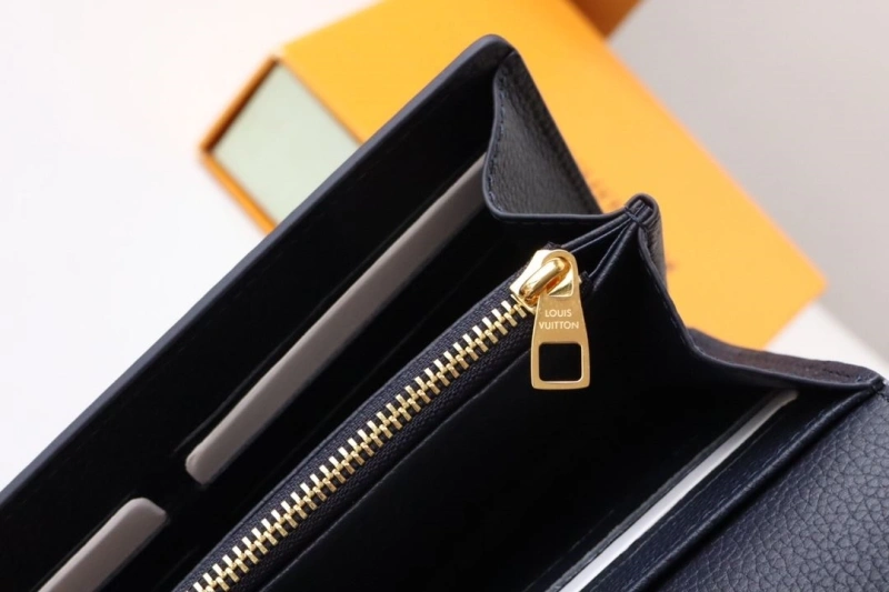 LV Wallets 4178H-0021