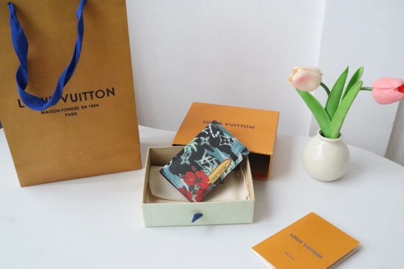 LV Wallets 4178H-0042