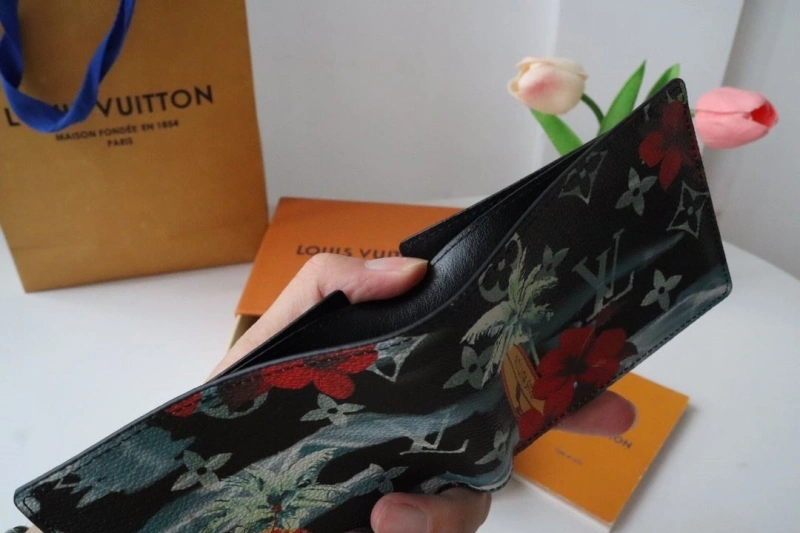 LV Wallets 4178H-0046