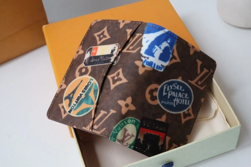 LV Wallets 4178H-0054