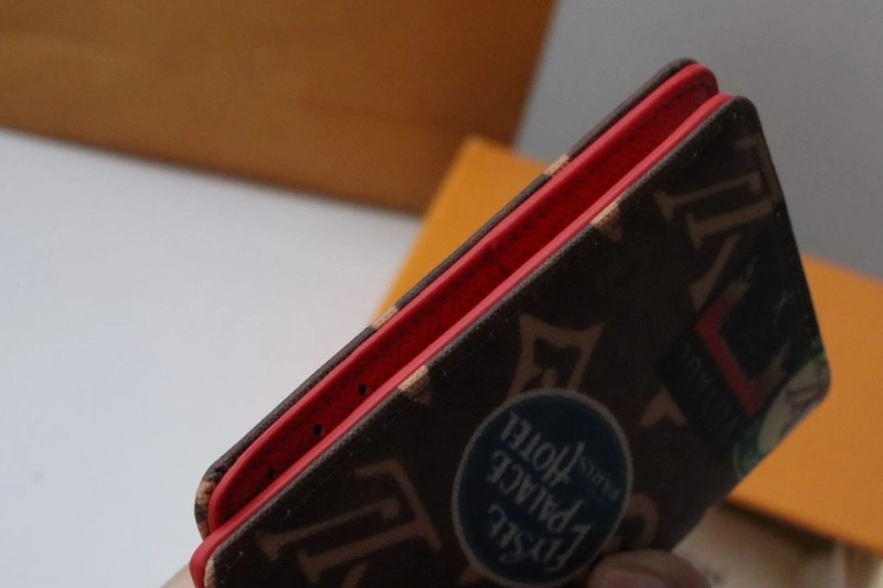 LV Wallets 4178H-0054