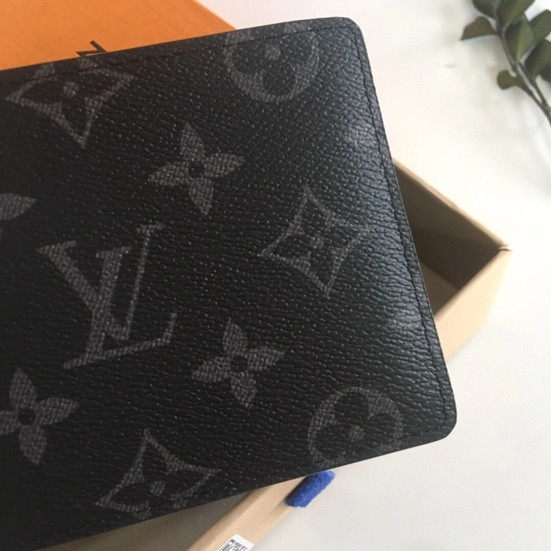 LV Wallets 4178H-0061