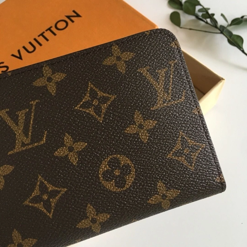LV Wallets 4178H-0065