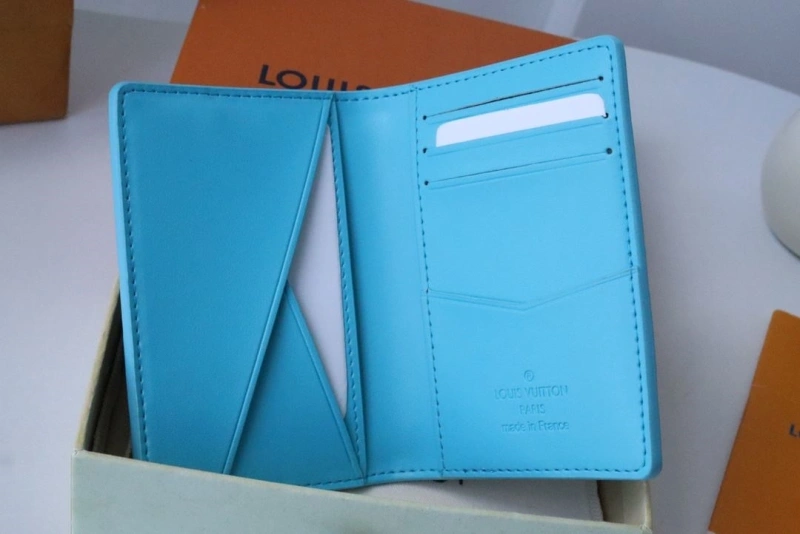 LV Wallets 4178H-0083